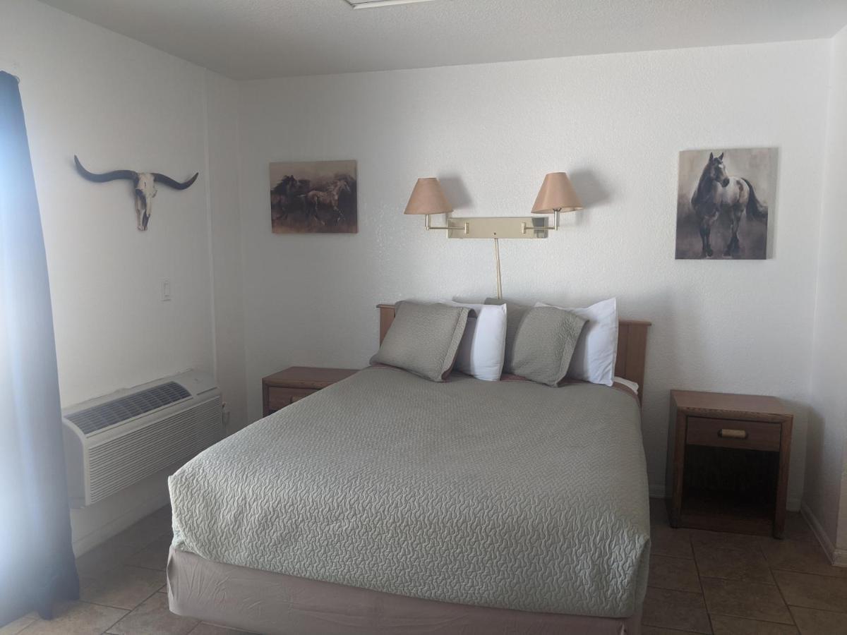Little Daisy Motel คอตตอนวูด ภายนอก รูปภาพ